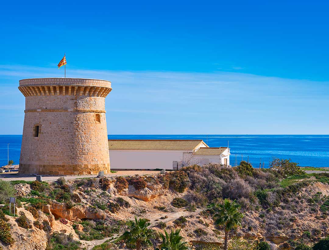 Vista de la Torre de La Illeta en El Campello